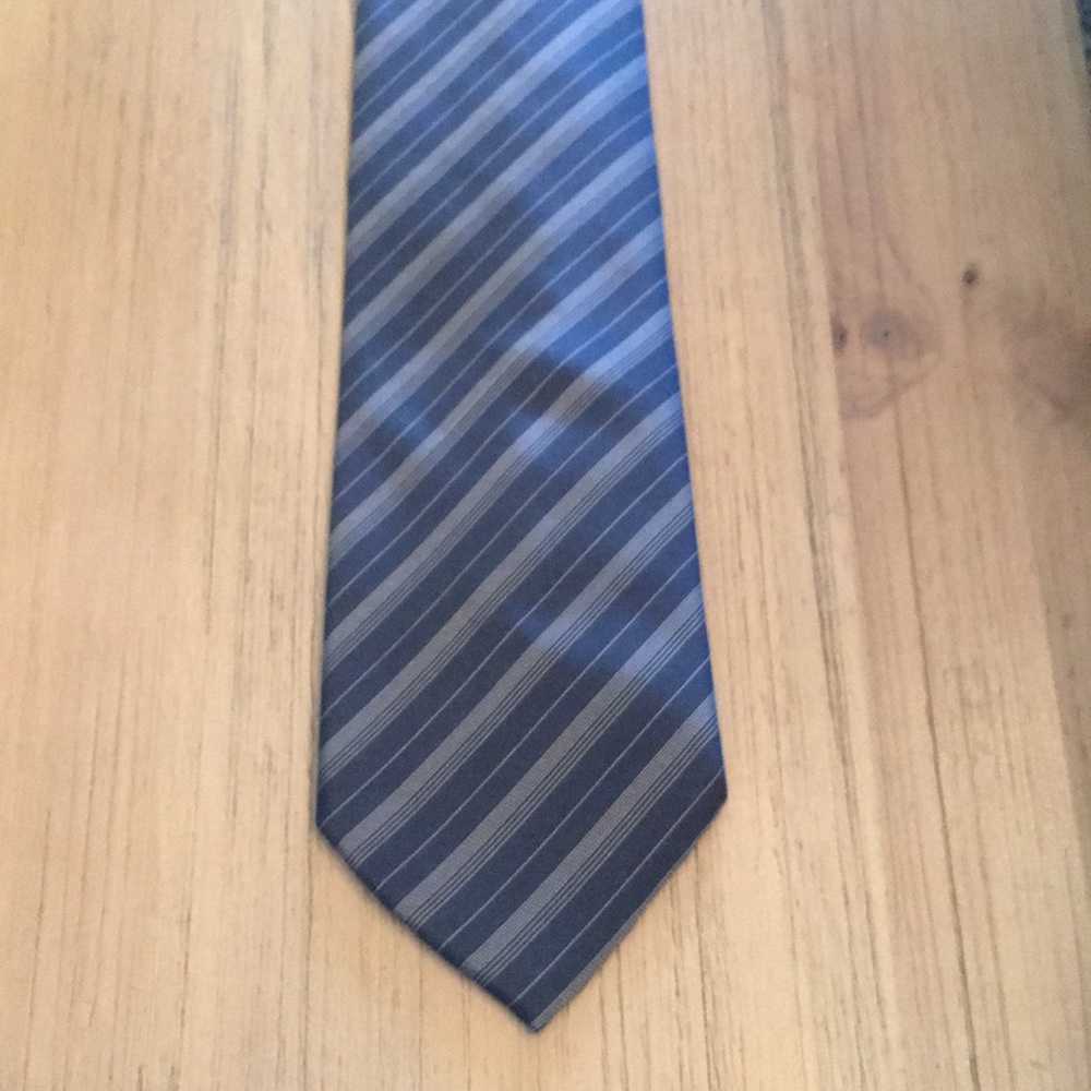 Perry Ellis Portfolio tie